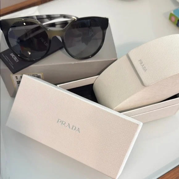 Prada | Accessories | Prada Black Cat Eye Sunglasses With  display picture 1